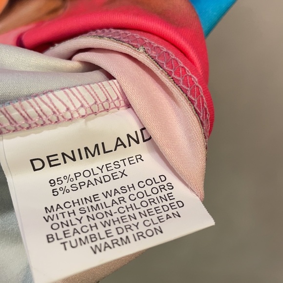 Cute Chic Tie Die Stretch Top - Picture 5 of 5